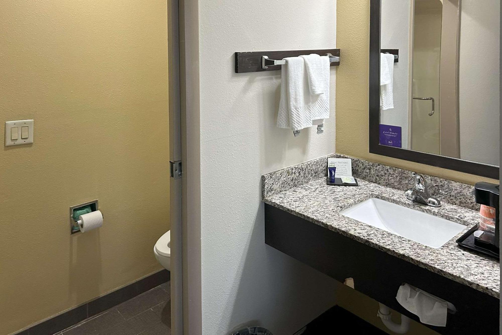 Sleep Inn Wilson Near I-95 מראה חיצוני תמונה