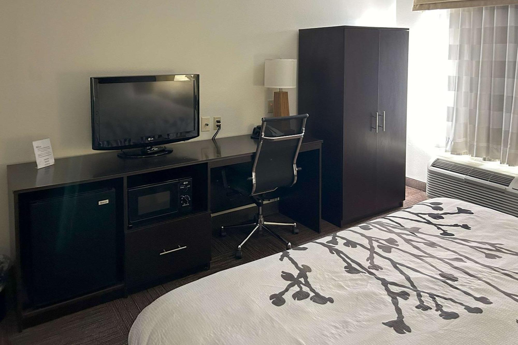 Sleep Inn Wilson Near I-95 מראה חיצוני תמונה